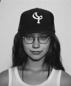 AngelinaLow Some pics of me 사진 2