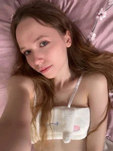 Petite_Polly Ashamed for this photos😱😳 Bilde 5