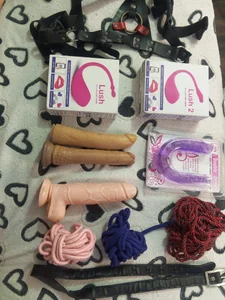 emily_n_abby Our toys 👀💦 Pic 2