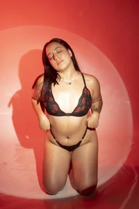 antonella_phillips Public Billede