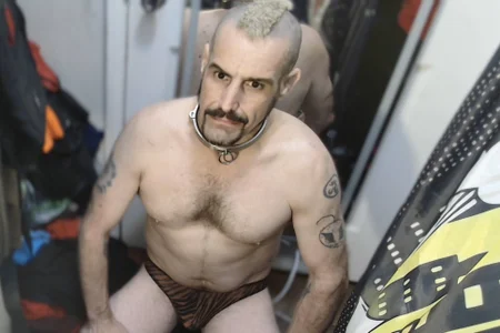 boy2servu Public Pic 9