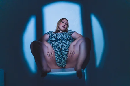 NiickyJones Your favorite girl Pic 6