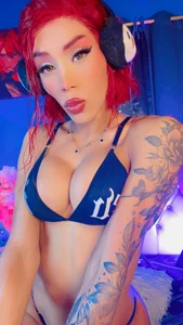 ❤️ od Naugth_channel_ts  2 snímek