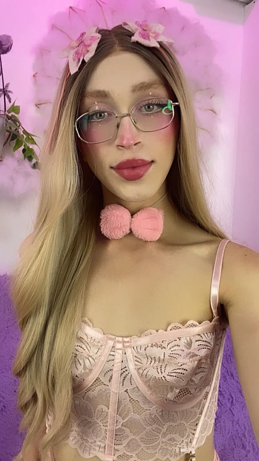 Трендове зображення  7121 Ariadna_Evangeline