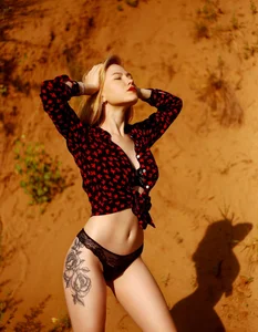 SinaDoll Public Pic 6