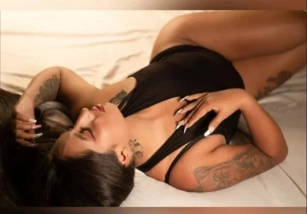 Zoe_Roxane Public Pic