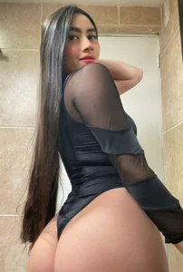 angeline-777 Enjoy my perfect body! 🥰 Pic 5