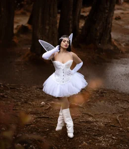 ElleGisellee READY FOR YOUR FAIRY DUST? 🧚🏽‍♀️ Foto 4