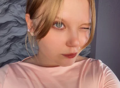 Zdjęcia Essie_Fanning meow:  5