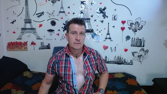 amaya_627: handsome ( 3 фото)