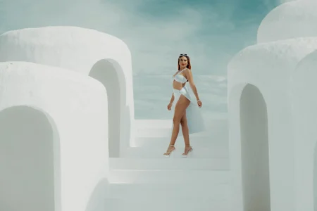 TaniaSmith1 Santorini Vibes⚡ Foto 2