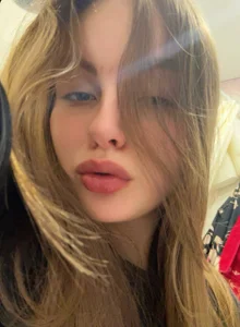 LadyJoyceX_1 Seine Whispers Pic