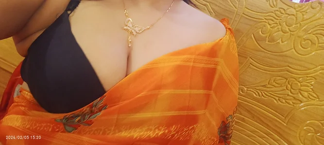 Beauty_Queen_Soniya sexy🫣 Pic 9