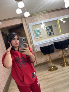 Caroline_palmerr Public Pic 3