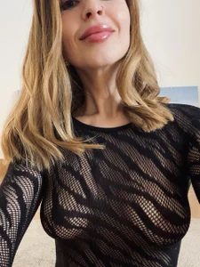 Ny_mphie Public Foto 8