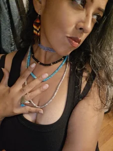 Native_MILF_Goddess Public slika 3