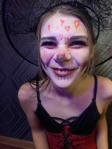 MollyLollipop naughty witch Pic 3