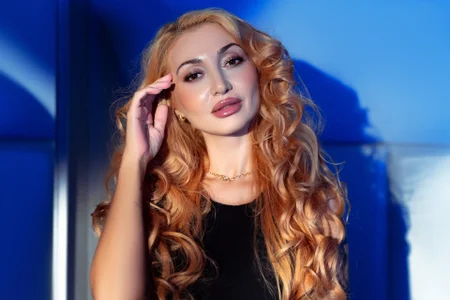 Sexy Blonde Here de IvaRoberts Foto 5