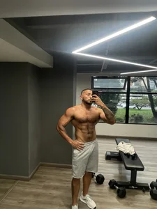 maximusclark1 gym  3. fénykép