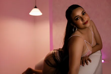 Lia_Latte Public Immagine  5