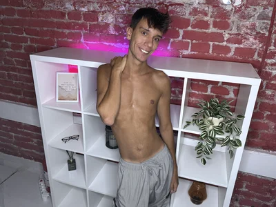 My First Album de Benny_Powell  5 Imagens