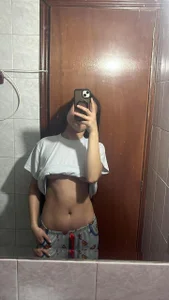 Ameliaa_Jones_ Public 사진