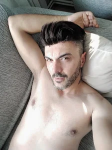 Bysezarr Public Immagine  6