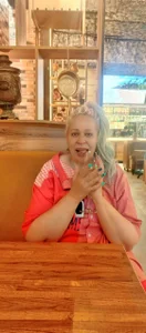 Penelope_Pinky Public . fénykép