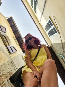 Bella_Chloe_Rose Public зображення 3