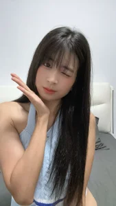 yiyiya520 Public Pic 7