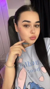 ZuriSaintのLittle Stitchの 5枚の写真