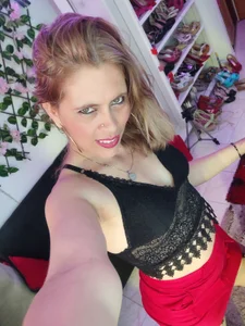 samanthaExsotic hello guys give heart to my photos Pic 3