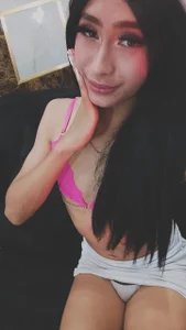 Amber_Valencia Know Me 🤗 Foto 4