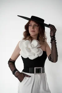 YourUniverserのBlack or White?の 7枚の写真