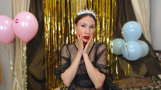 VanessaJonson: happy birthday to me ( фото)