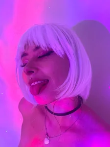 SabrinaSpell_ Color explosion 🌈 Hình 2