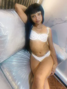 _ceeleste_cute_ "I will venture into your body and make every corner of pleasure my own." 🌸 Foto 6