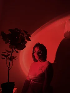 maykka A little red ❤️ Pic 5