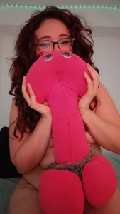 AlannisSweet New friend 😝😍 Pic 3