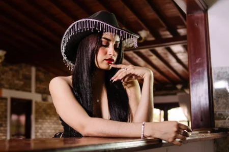 ScarlettVelvet Cowgirl Dreams Pic 2