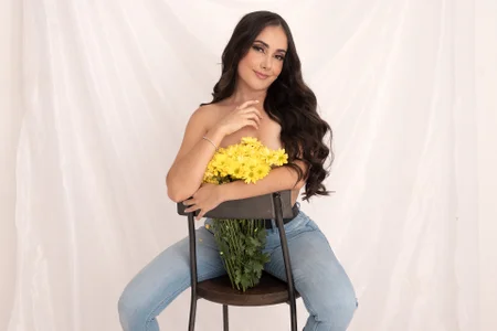 BrookeMiller Sunflower Bilde 2