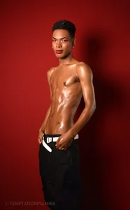 khler_Angelis Red and sensual 😈 Pic