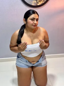 Sexy latina🥵 de MiaCurvvy  2 Imagens