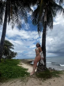 BEACH TIME🏖️🌞 de AngelSwift  8 Imagens