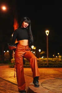 ZendayaGrey Street Content Immagine 