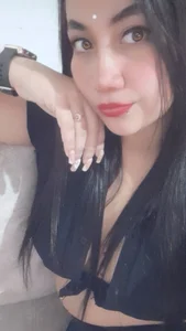 zoe_naughty01 NICE Pic 2