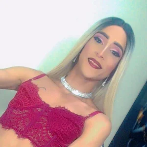 Luna_Evans_X Public Foto 6