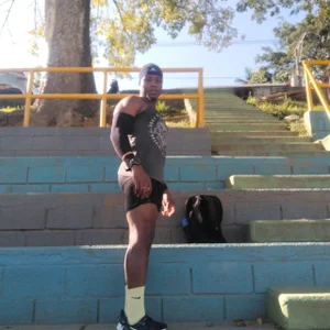 bigcock_latin1 public gym Pic