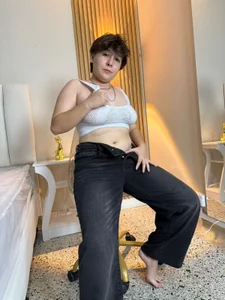 _Daarcy_ There's something about your feet that drives me crazy… that delicate quality that makes me want to Fotka 6