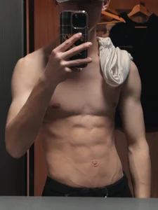 ruo-bai's XXX Nude Photo 4